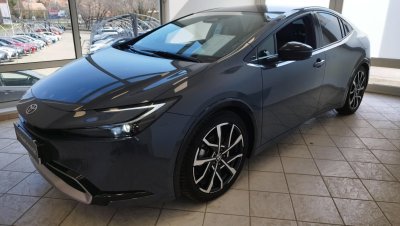 TOYOTA PRIUS 2.0 PHEV Executive e-CVT MAGYAR