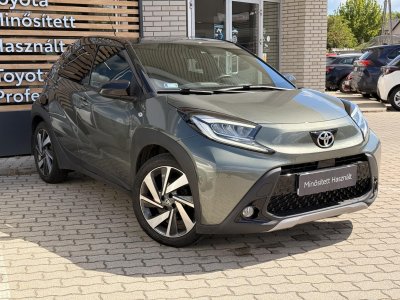 TOYOTA AYGO X 1.0 VVT-i Executive Smart Mo.-i. 1 tulajdonos!