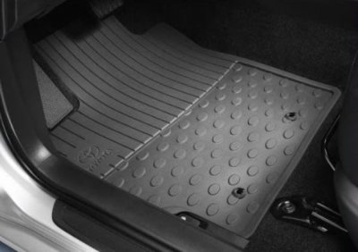 Toyota Avensis gumiszőnyeg 2003-2008