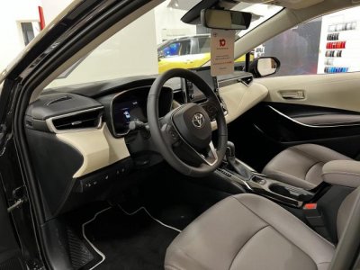 TOYOTA COROLLA 1.8 Hybrid Executive e-CVT SEDAN 122 LE! KÉSZLETEN