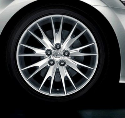 Lexus GS téli szerelt kerék Nokian 235/45R18