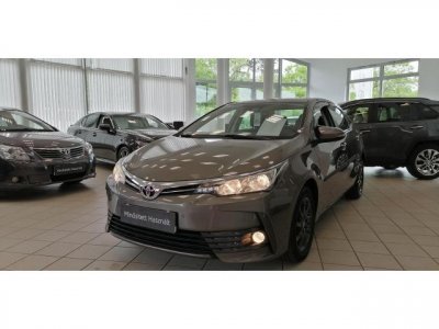 TOYOTA COROLLA 1.6 Active Comfort 50th Anniversary MAGYAR