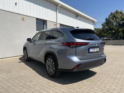 TOYOTA HIGHLANDER 2.5 Hybrid Prestige Tech CVT Készletről
