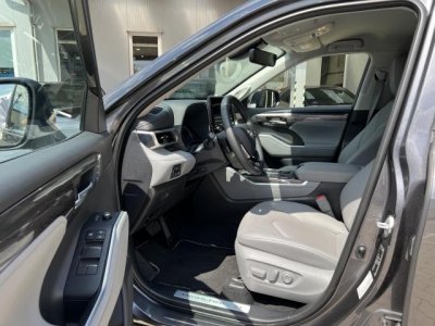 TOYOTA HIGHLANDER 2.5 Hybrid Prestige Tech CVT