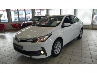 TOYOTA COROLLA 1.6 Active Trend