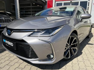 TOYOTA COROLLA Sedan 1.8 Hybrid Executive VIP e-CVT 122LE! KÉSZLETEN!