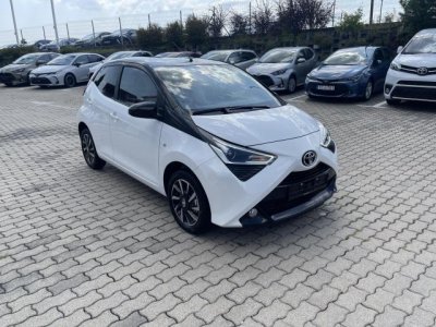 TOYOTA AYGO 1.0 Selection x-cite