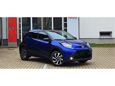 TOYOTA AYGO X 1.0 VVT-i Style Tech Vision AZONNAL ELVIHETŐ