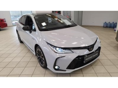 TOYOTA COROLLA Sedan 1.8 Hybrid GR-Sport e-CVT MAGYAR