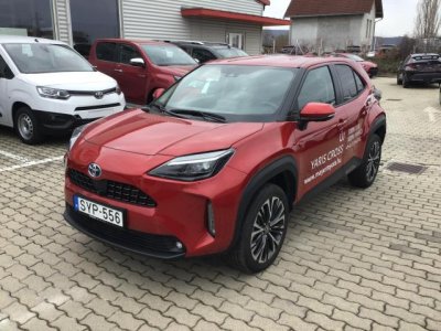 TOYOTA YARIS CROSS 1.5 Hybrid Executive Smart AWD e-CVT