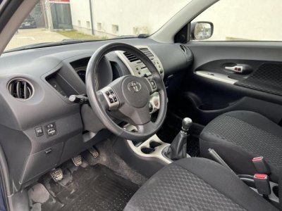 TOYOTA URBAN CRUISER 1.33