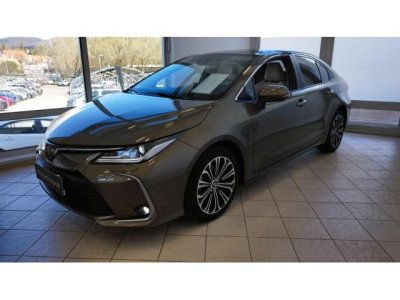 TOYOTA COROLLA Sedan 1.6 Comfort Style Tech MAGYAR