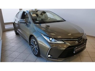 TOYOTA COROLLA Sedan 1.6 Comfort Style Tech MAGYAR