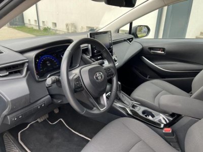 TOYOTA COROLLA Sedan 1.8 Hybrid Comfort Style Tech e-CVT