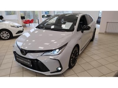 TOYOTA COROLLA Sedan 1.8 Hybrid GR-Sport e-CVT MAGYAR