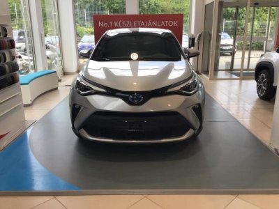 TOYOTA C-HR 1.8 Hybrid Executive MY21 e-CVT