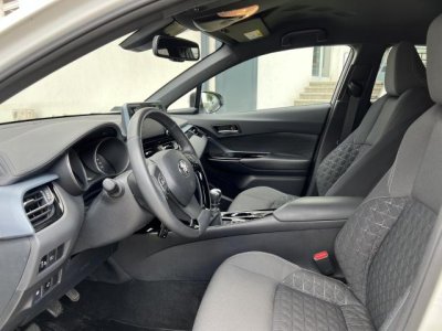 TOYOTA C-HR 1.2T Style