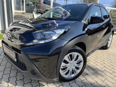 TOYOTA AYGO X 1.0 VVT-i Comfort CVT