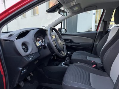 TOYOTA YARIS 1.5 Dual VVT-iE Active City