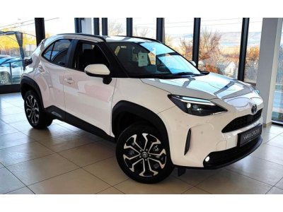 TOYOTA YARIS CROSS 1.5 Hybrid Comfort Style Tech AWD e-CVT