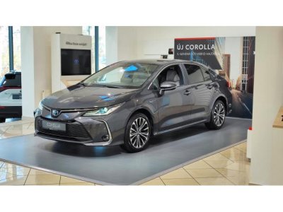 TOYOTA COROLLA Sedan 1.8 Hybrid Comfort Style Tech e-CVT