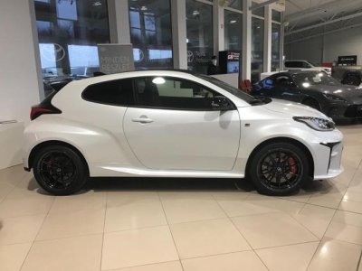 TOYOTA YARIS 1.6 VVT-i GR Dynamic 4WD