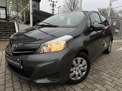 TOYOTA YARIS 1.33 Active