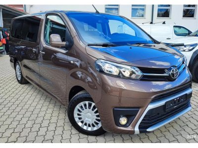 TOYOTA PROACE 2.0 D-4D Shuttle Comfort L2H1 Business