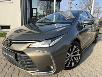 TOYOTA COROLLA Sedan 1.5 Comfort Style Tech