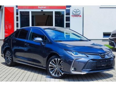 TOYOTA COROLLA Sedan 1.5 Comfort Style Tech
