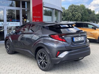 TOYOTA C-HR 1.8 Hybrid Executive e-CVT Mo.-i