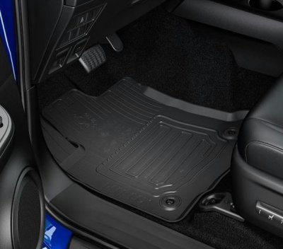 Toyota Hilux gumiszőnyeg 2015-