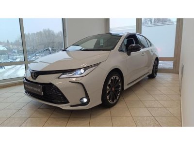 TOYOTA COROLLA Sedan 1.8 Hybrid GR-Sport e-CVT 140 LE MAGYAR