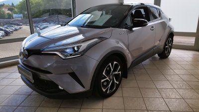 TOYOTA C-HR 1.8 Hybrid Selection e-CVT MAGYAR