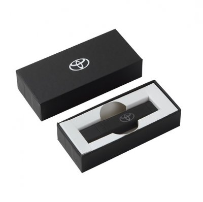 Toyota 16 GB-os USB meghajtó