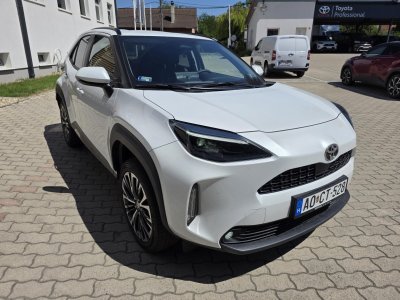 TOYOTA YARIS CROSS 1.5 Hybrid Executive Monotone e-CVT