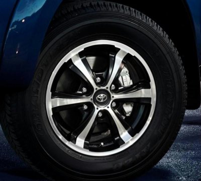 Toyota Hilux alufelni 17