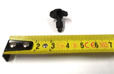 Toyota és Lexus motorburkolat patent