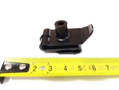 Toyota és Lexus lökhárító rögzítőpatent