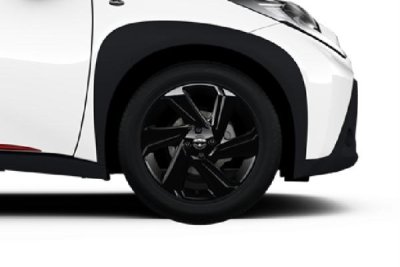 Toyota Aygo X alufelni 17