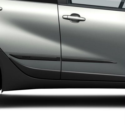 Toyota Aygo X Oldalvédő csík szett (5 ajtós), fekete 2022-