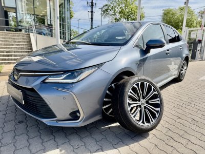 TOYOTA COROLLA Sedan 1.8 Hybrid Comfort Style Tech e-CVT