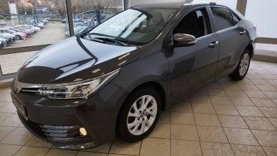 TOYOTA COROLLA Sedan 1.6 Active Trend+ MAGYAR