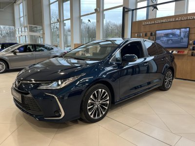 TOYOTA COROLLA Sedan 1.8 Hybrid Style e-CVT