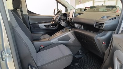 TOYOTA PROACE City Verso EV Family Plus L2H1 (Automata) MAGYAR