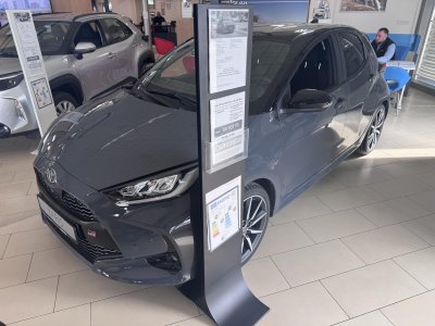TOYOTA YARIS 1.5 Hybrid GR Sport e-CVT
