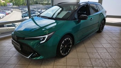 TOYOTA COROLLA Touring Sports 1.8 Hybrid GR-Sport e-CVT MAGYAR