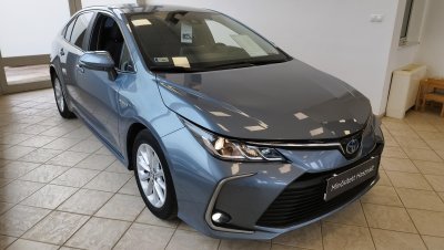 TOYOTA COROLLA Sedan 1.8 Hybrid Comfort Tech e-CVT MAGYAR