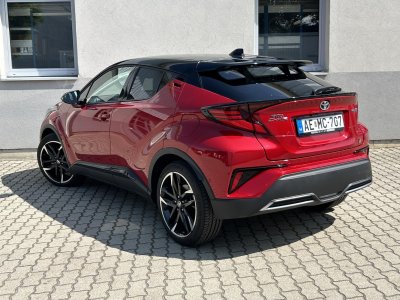 TOYOTA C-HR 2.0 Hybrid GR Sport e-CVT Mo.-i. 1 tulajdonos. Garanciális! Téli-Nyári gumi!