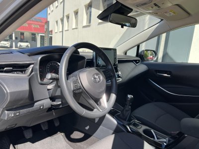 TOYOTA COROLLA Sedan 1.5 Comfort